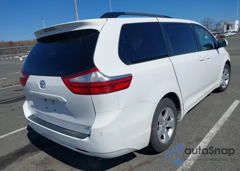 2017 Toyota Sienna Le 8 Passenger из США, поврежденный, VIN 5TDKZ3DC9HS797877